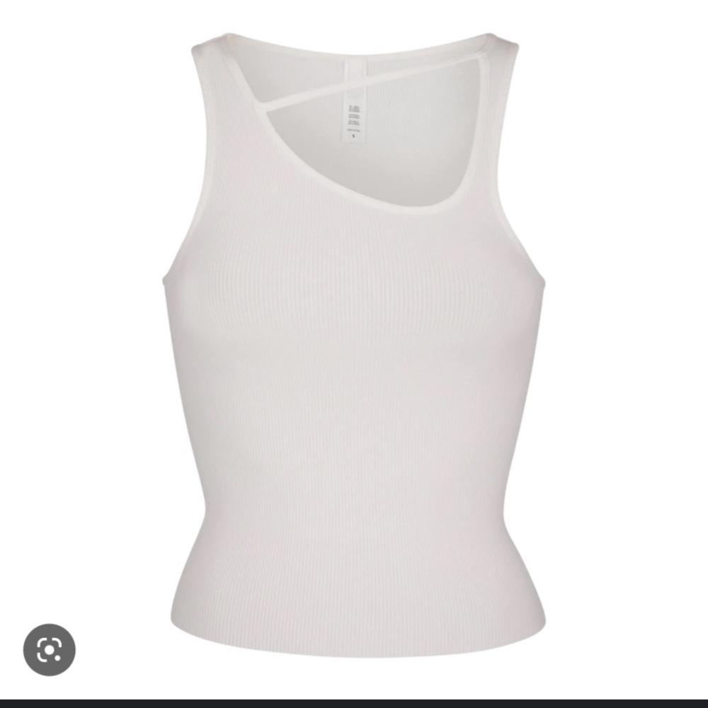 BRANDY NEW SKIMS soft lounge cut out tank asymmetrical